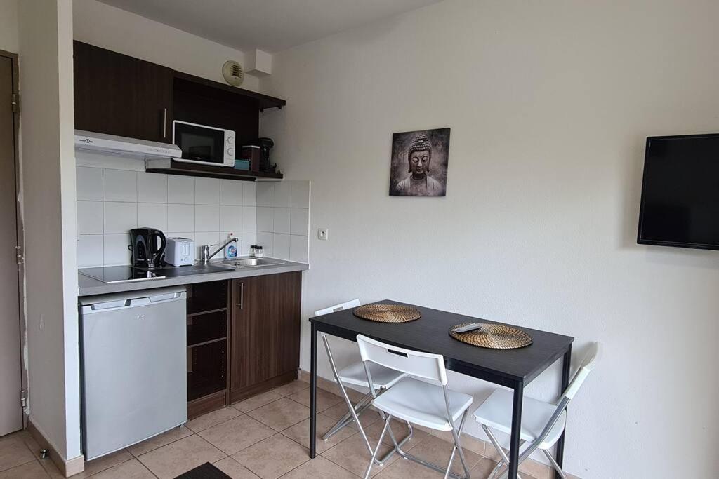 B210 Appartement Disneyland Paris Parking Et Wifi Montévrain Eksteriør billede